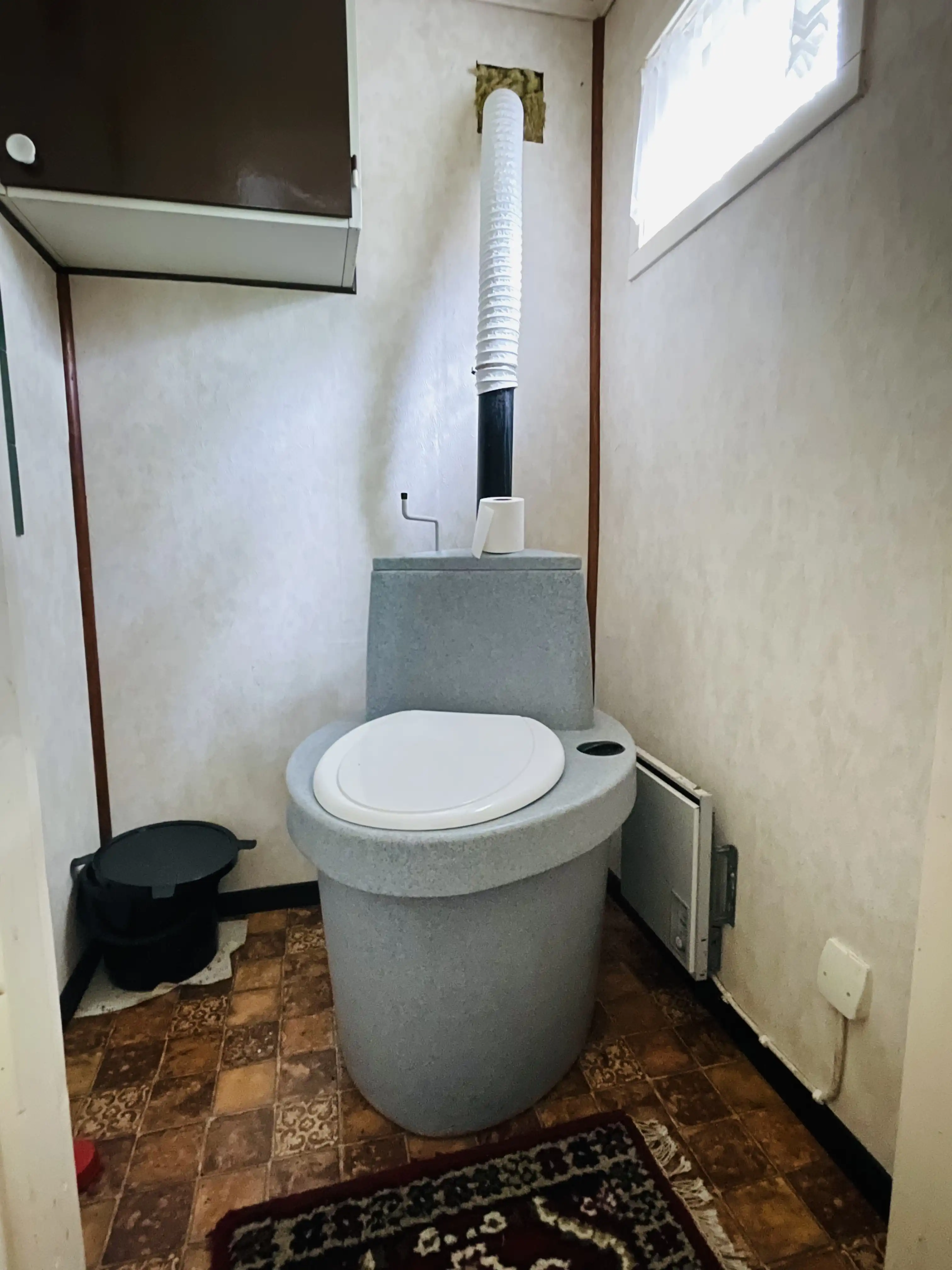 431CE800-F892-46D1-A91A-E63B8B19A8FC 23