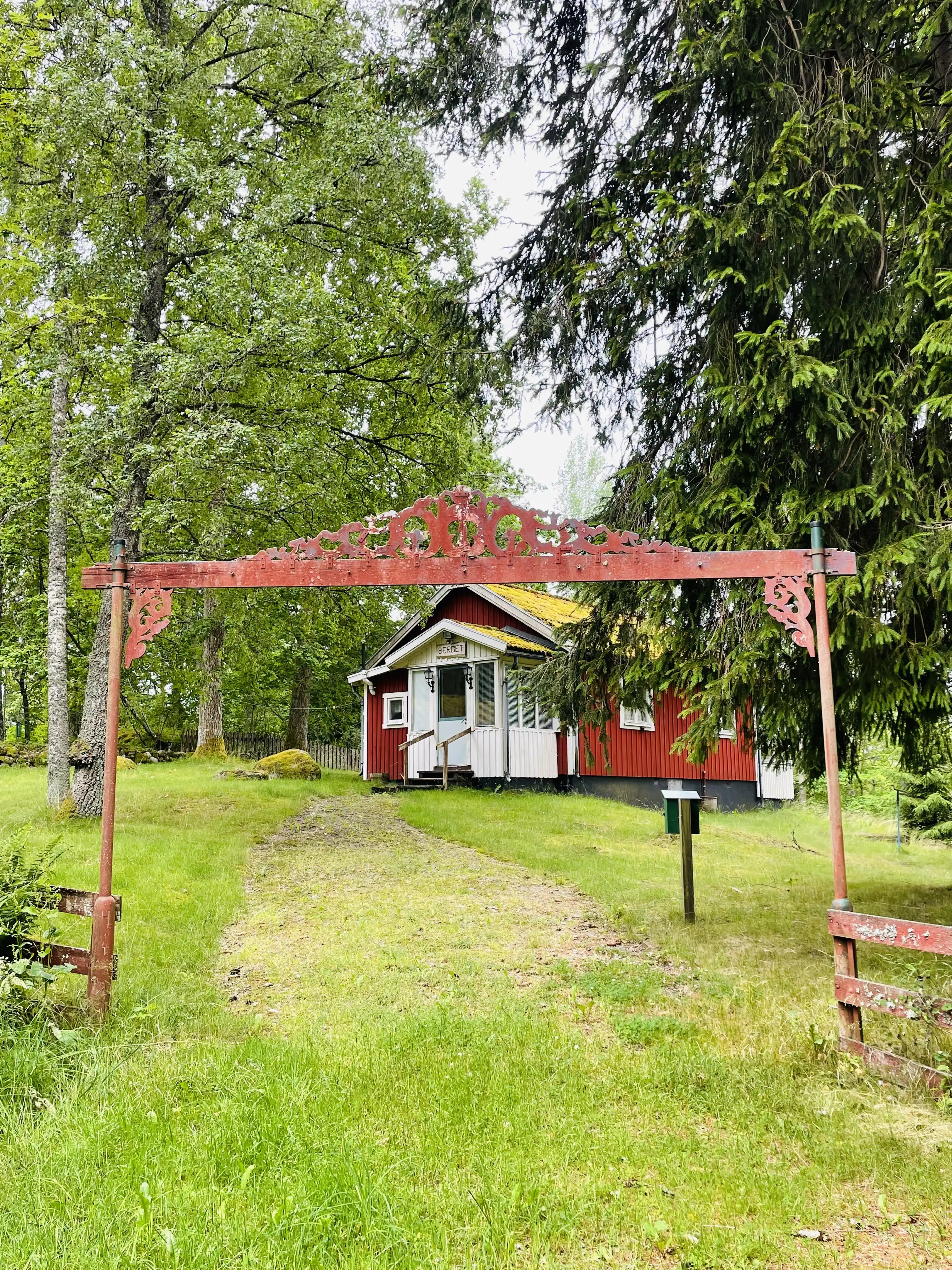 AB5D8B1E-A806-4A14-9EC1-8338D1094129