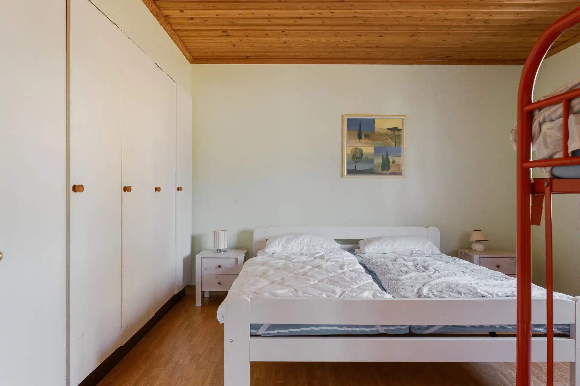 801895-420-1_021.jpg 18