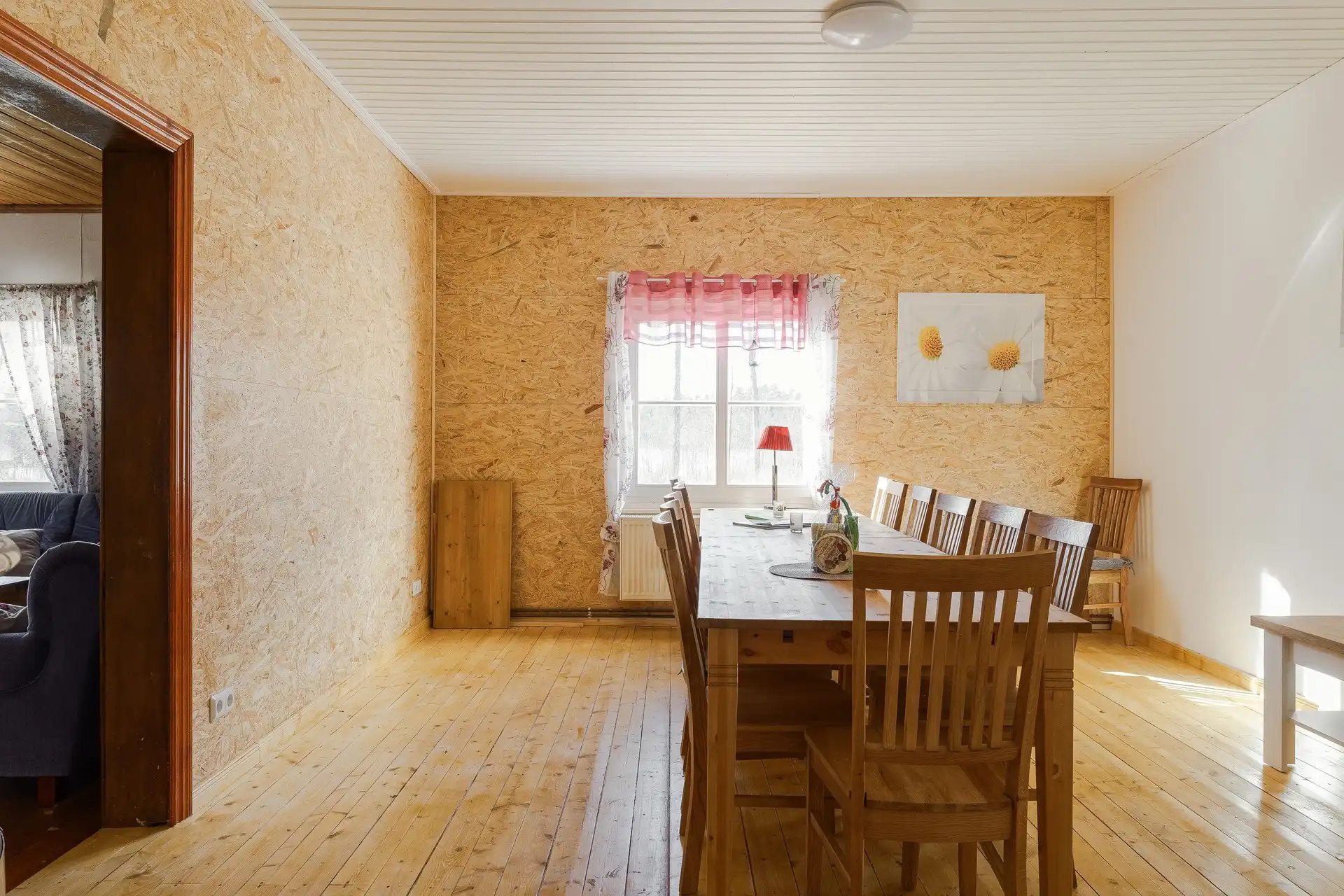 801895-420-1_026.jpg 23