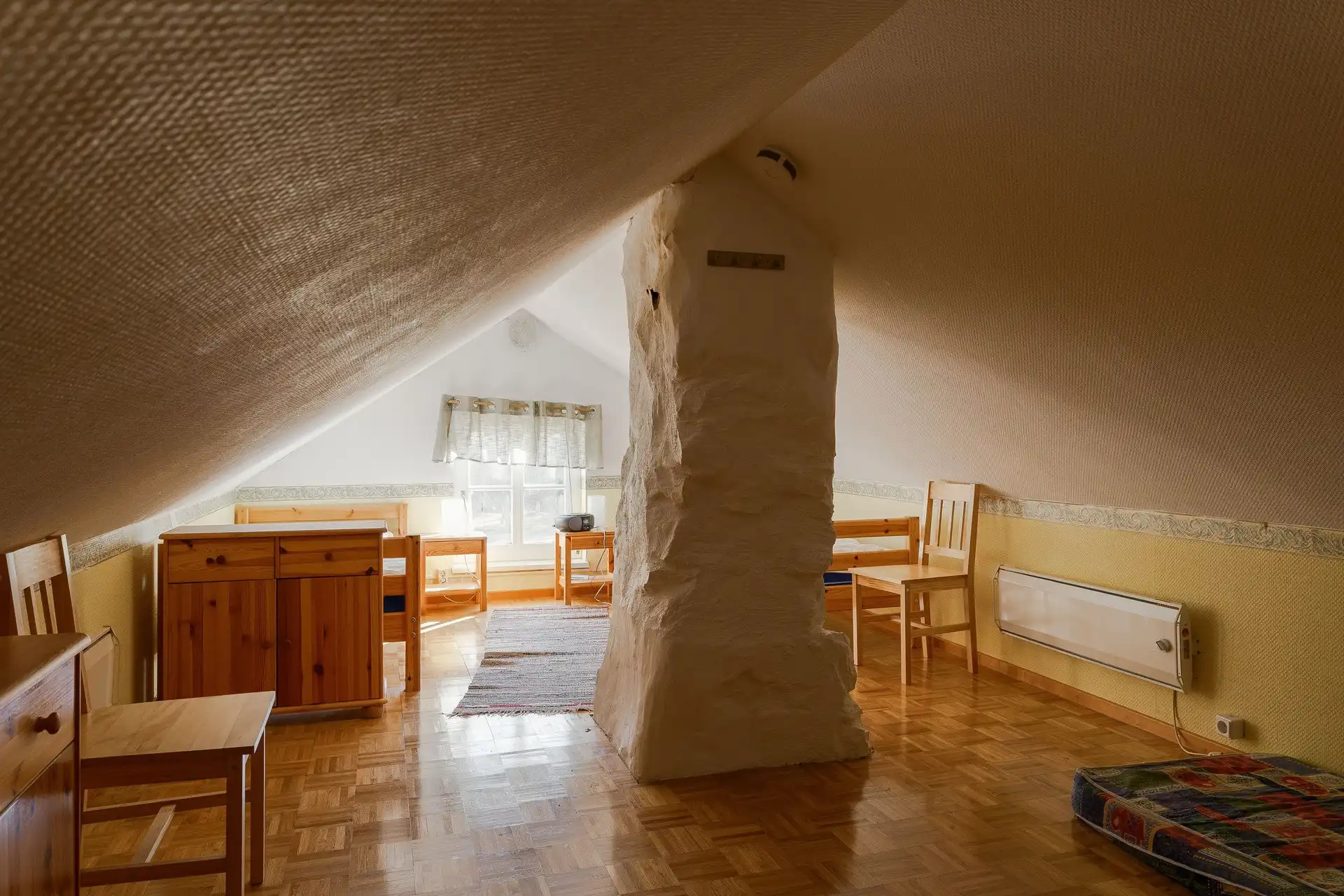 801895-420-1_047.jpg 50