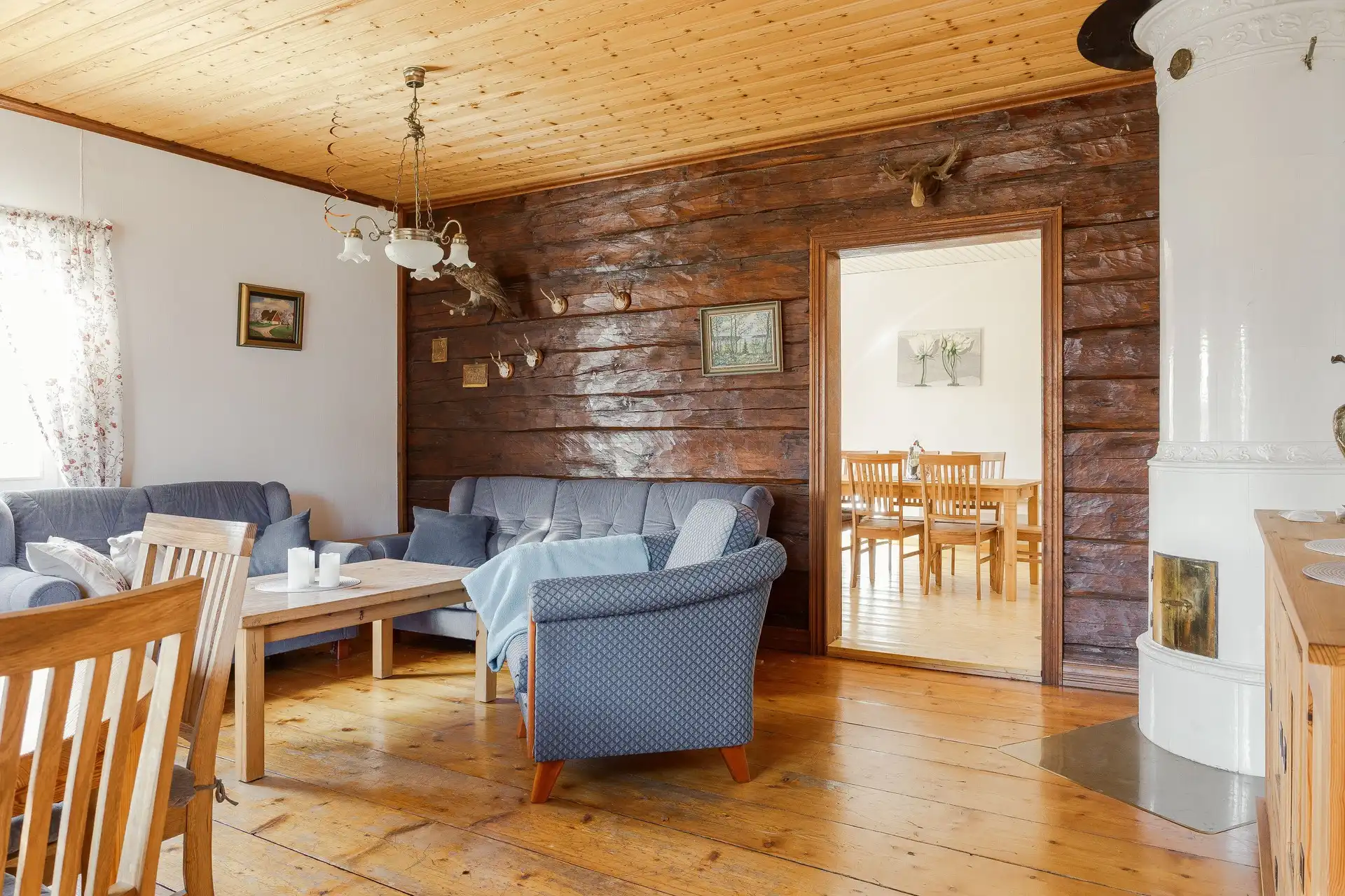 801895-420-1_029.jpg 26