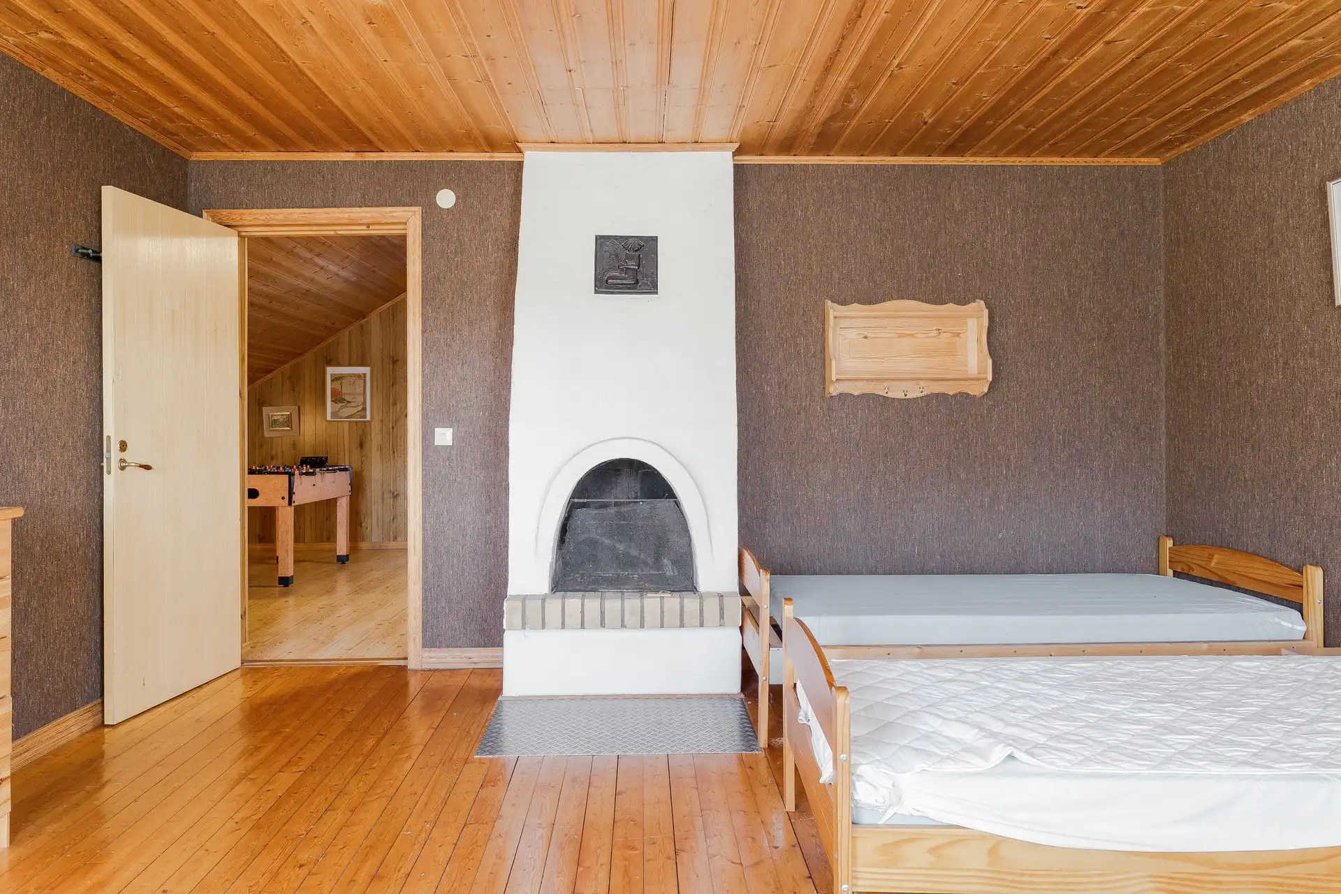 801895-420-1_034.jpg 31