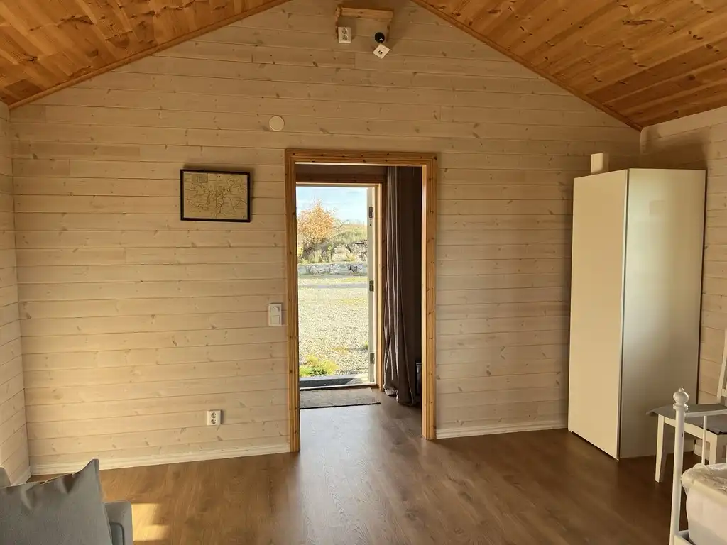 E562A733-C09D-4AC4-AA8D-4CEC32321119 36