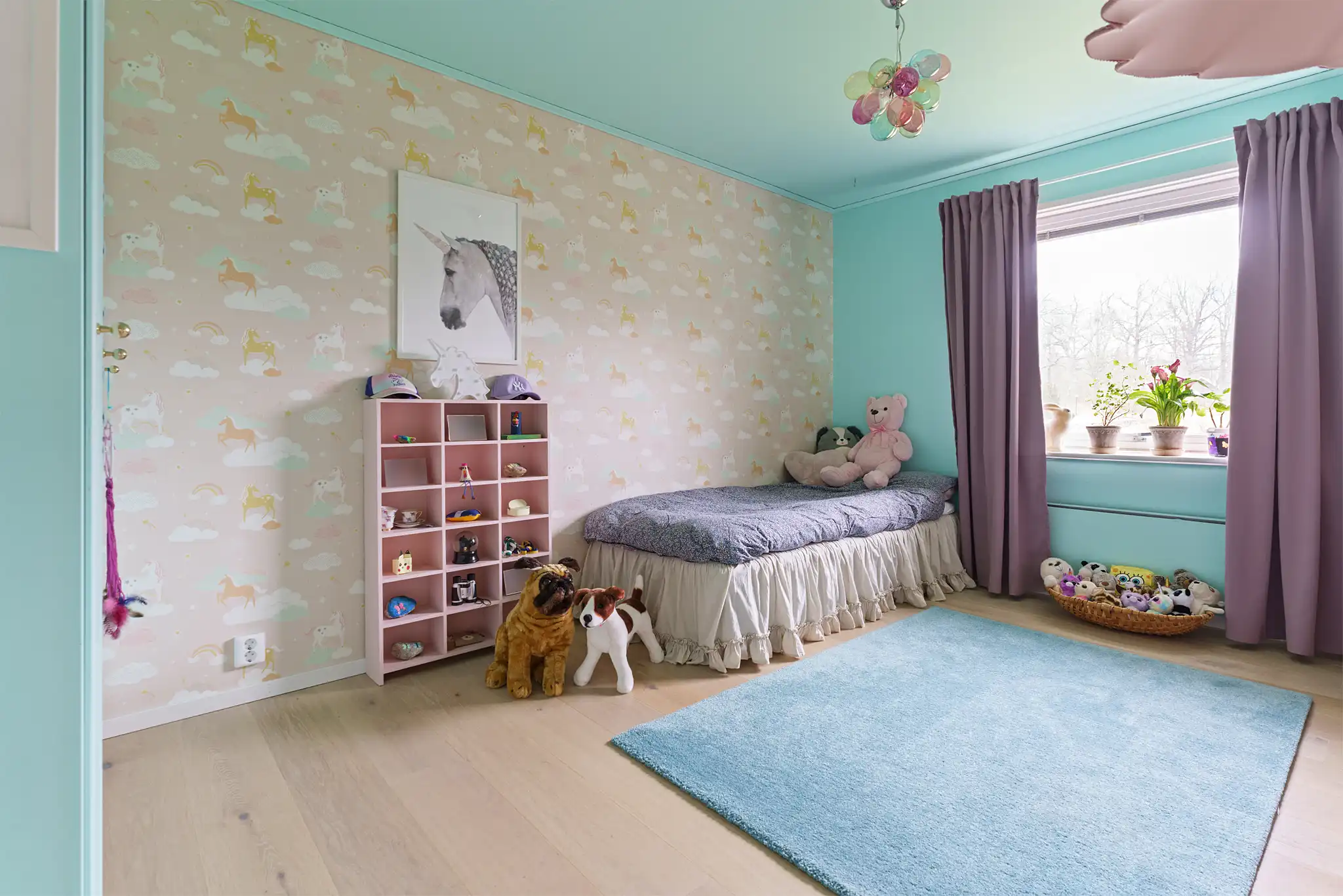 E245FE49-D8A1-48ED-8F0C-F51A825FF4BD 23