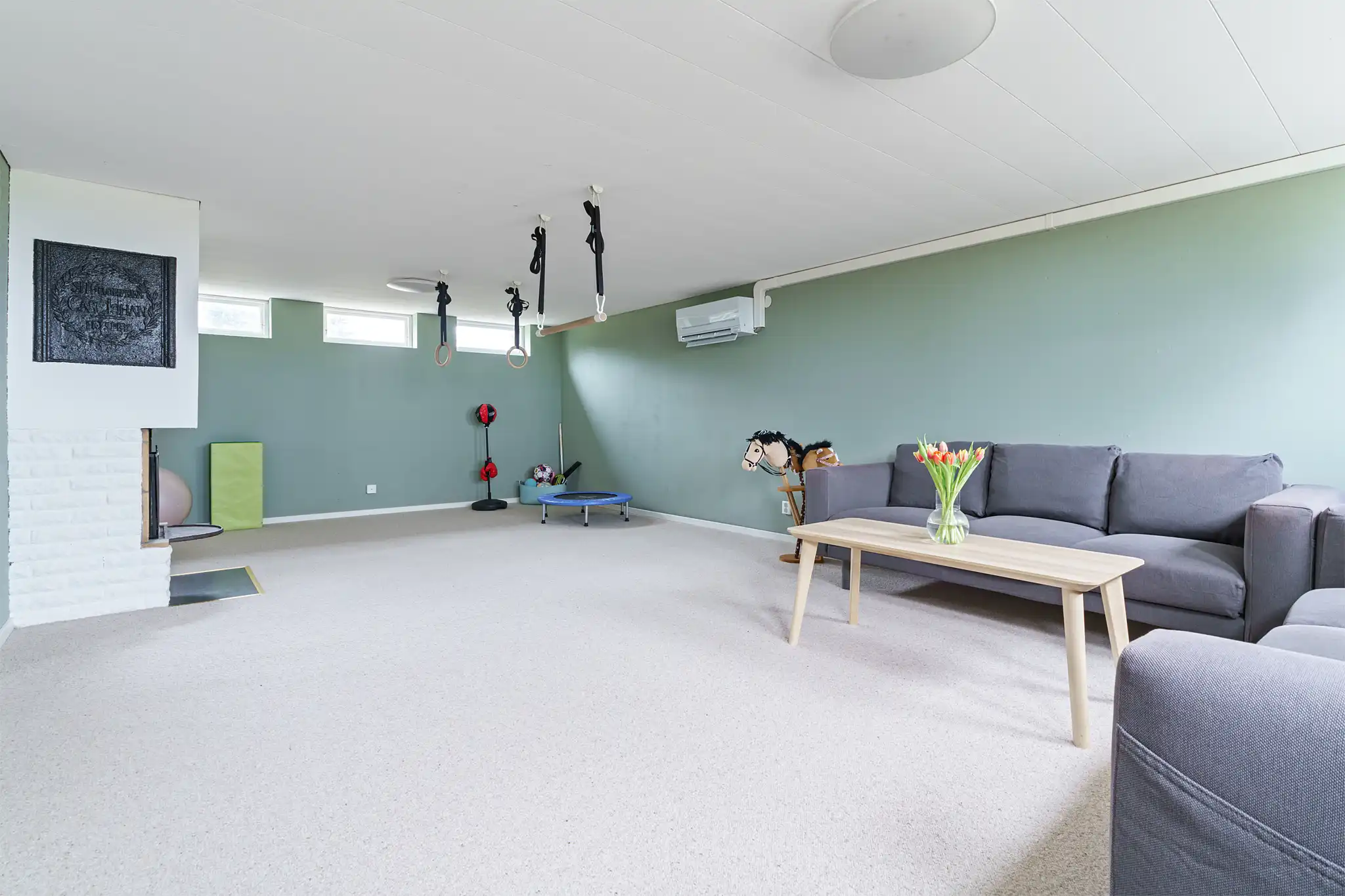 44134AC7-95C6-4FAE-A725-CFB32F7542DF 27