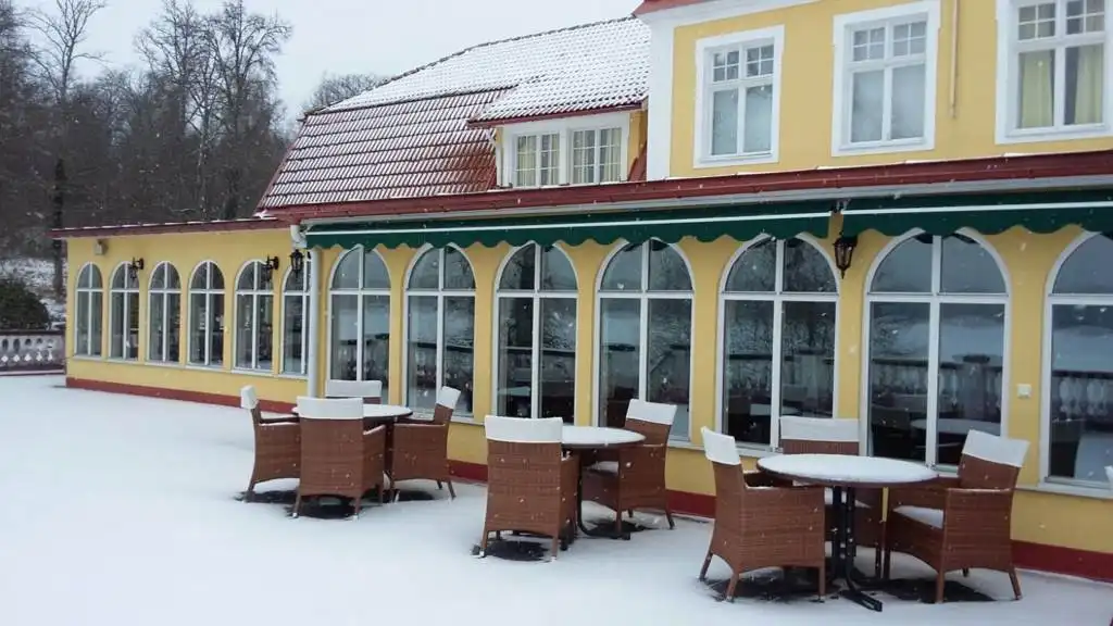 Mockelsnas vinter terrass 45