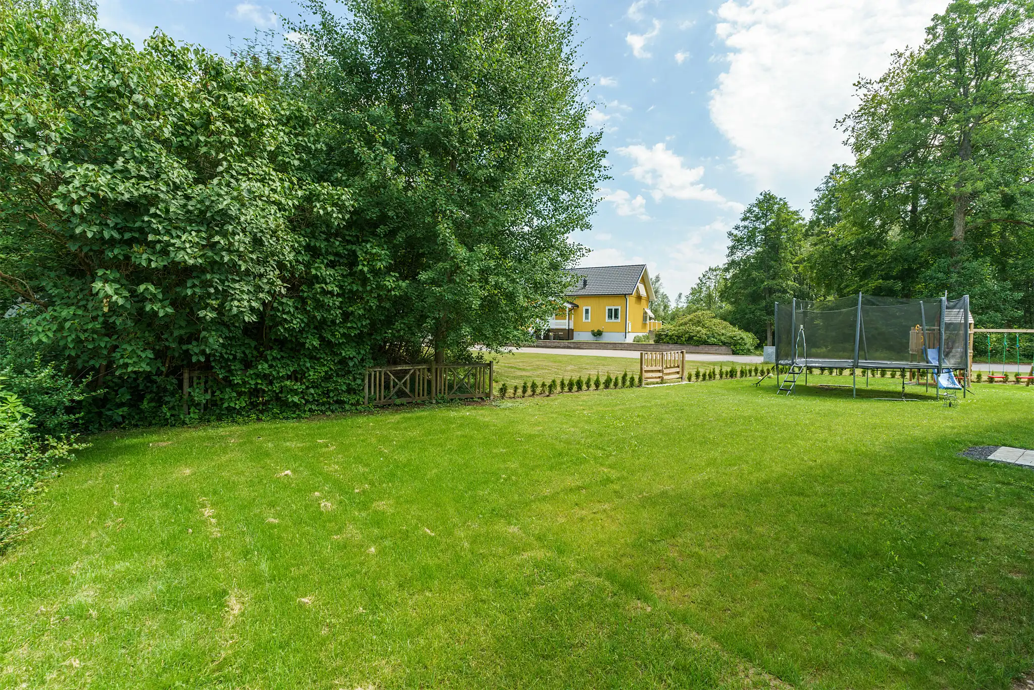 Kantarellvägen2,Diö-Utomhusbilder-27062024-008 3