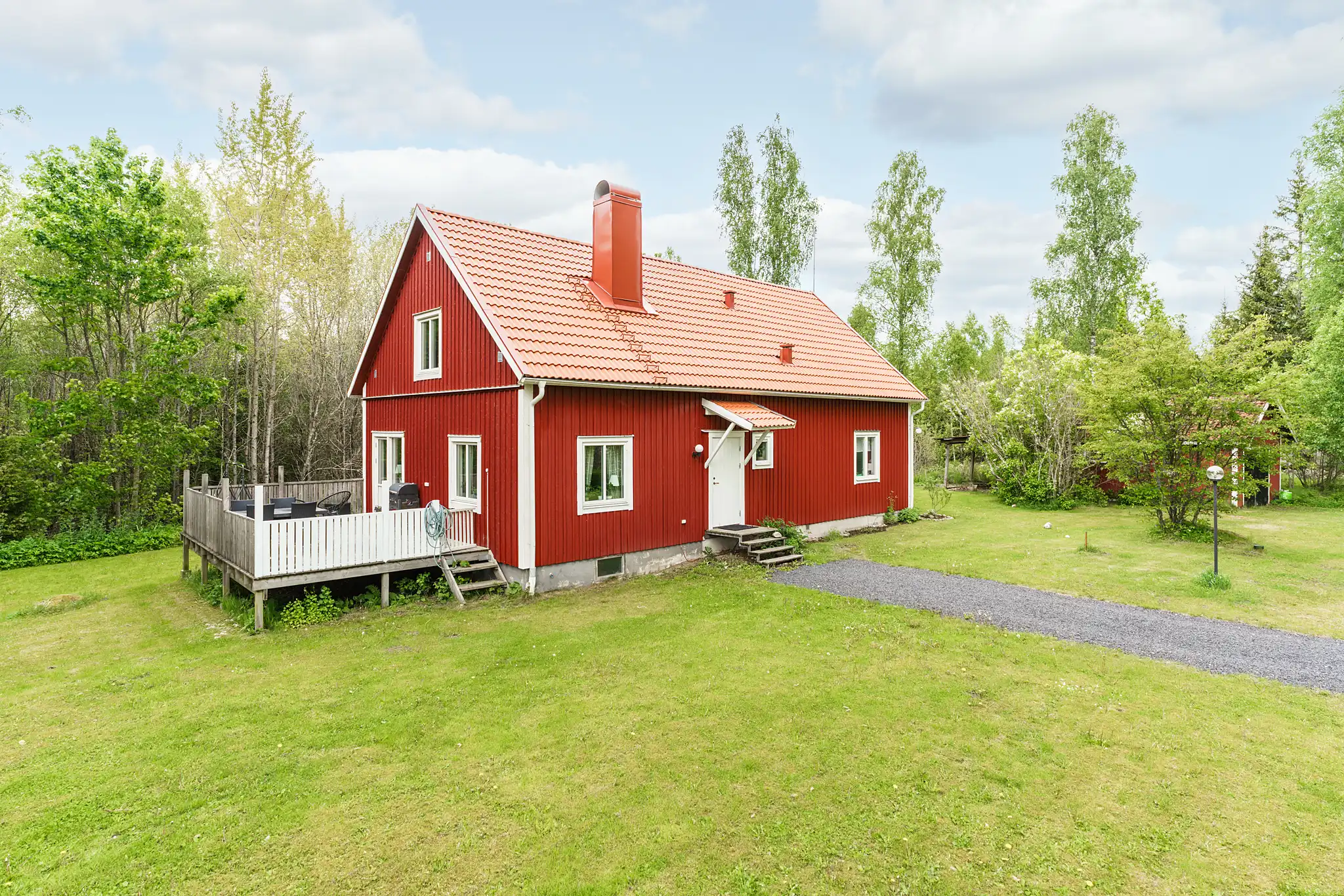 KvarnatorpKatrinelund1,Virestad-Utomhus-27052025-001