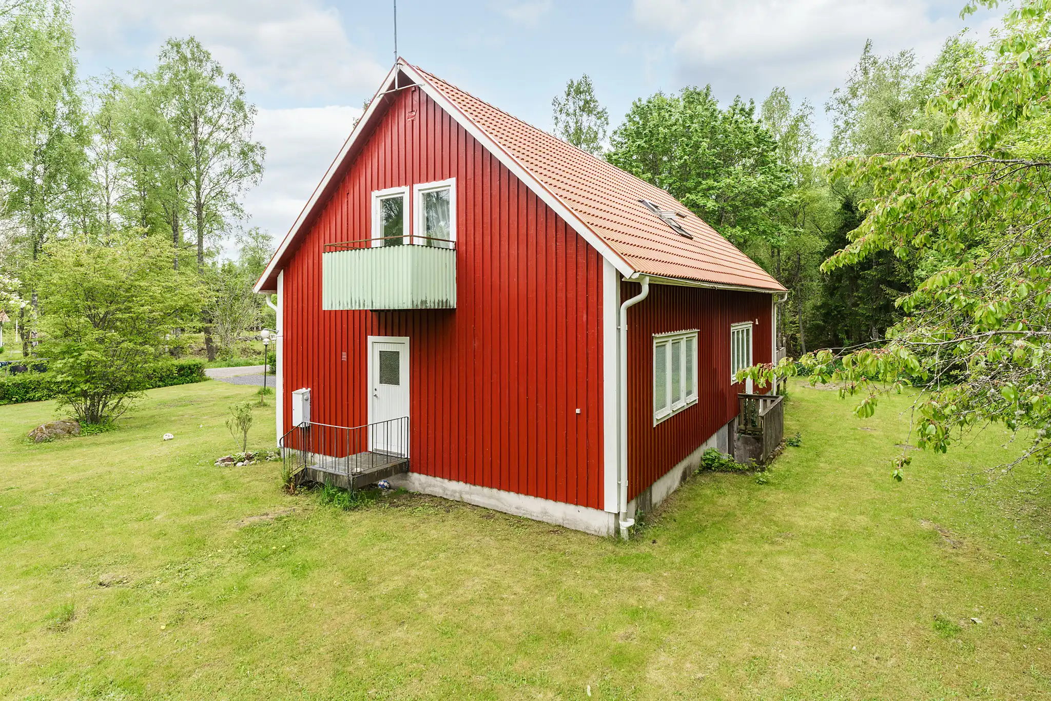 KvarnatorpKatrinelund1,Virestad-Utomhus-27052025-005 3