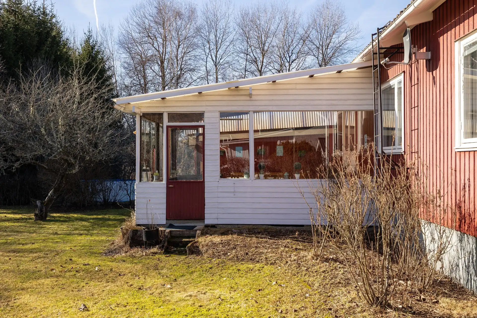 798807-420-1_030.jpg 36