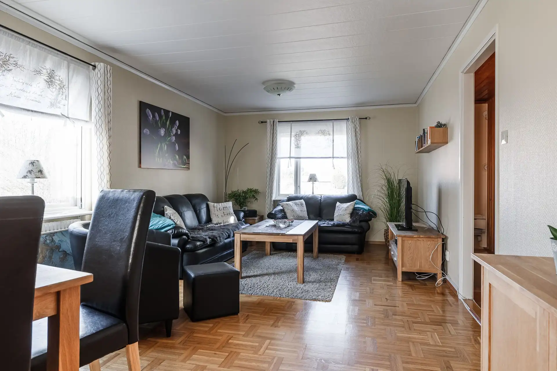 798807-420-1_011.jpg 9