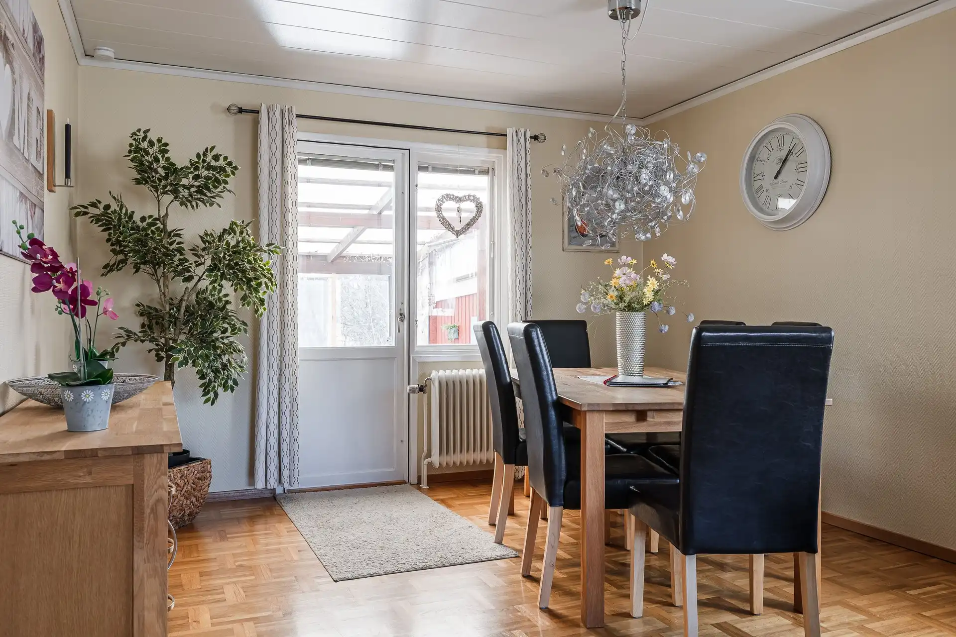 798807-420-1_010.jpg 8