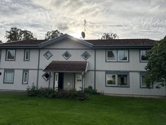MED5Q276ZT34LGTZT4T3M.jpg 22